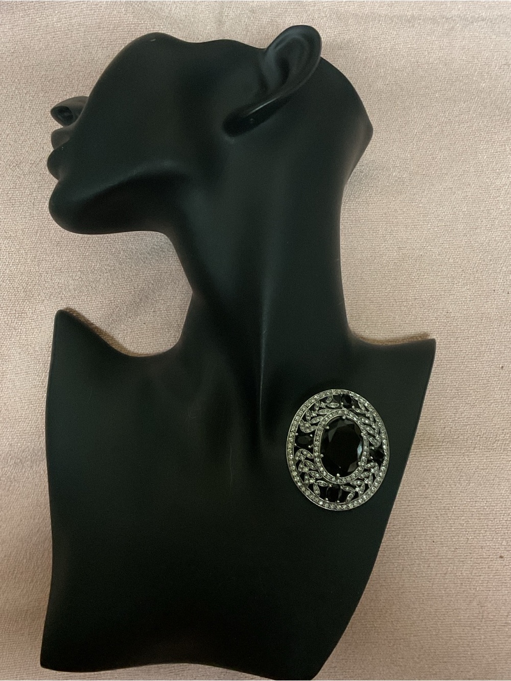 MMA CN CINER Collection Brooch - Picture 4 of 7